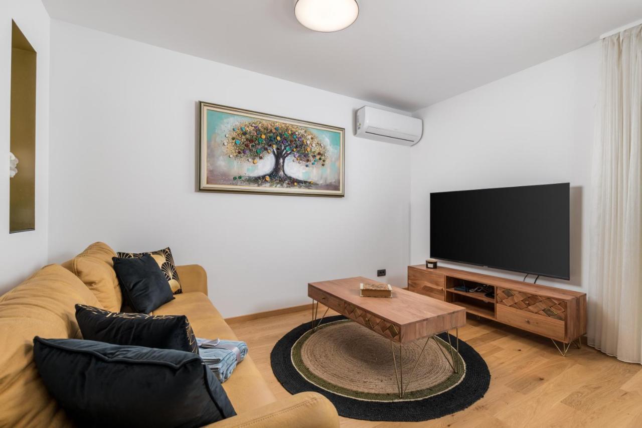 Tersatto Apartment Rijeka Bagian luar foto
