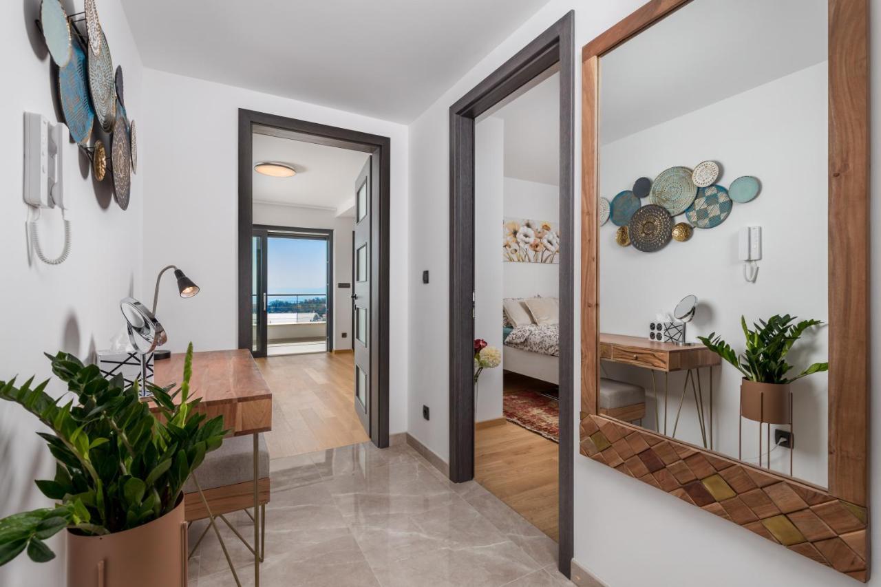 Tersatto Apartment Rijeka Bagian luar foto